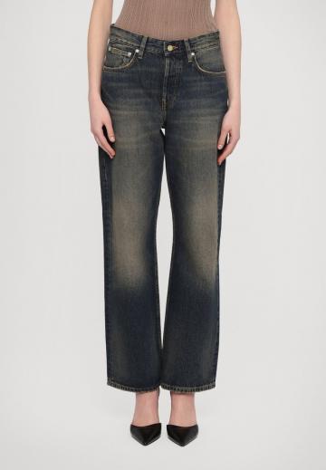 Джинсы бойфренда