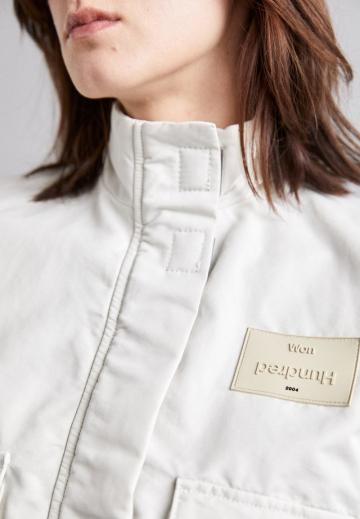 Куртка с накладнымит карманами