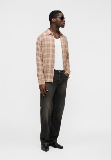 Прямые джинсы