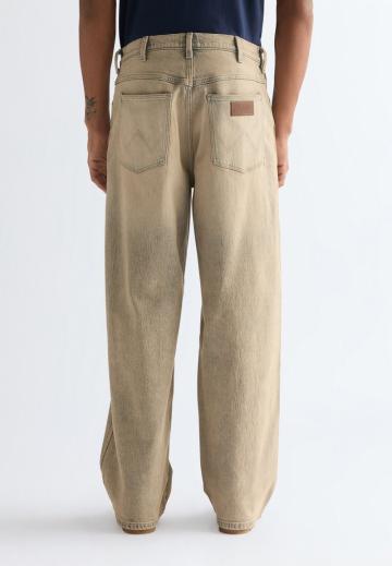 Свободные джинсы