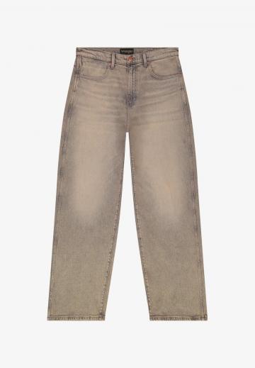 Свободные джинсы