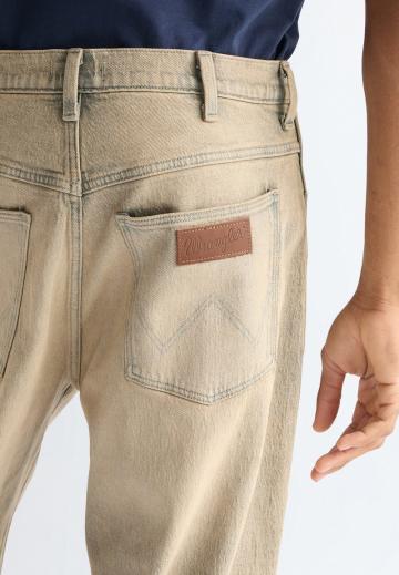 Свободные джинсы