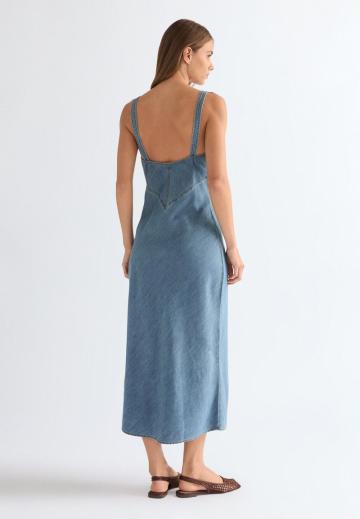 Джинсовый комбинезон