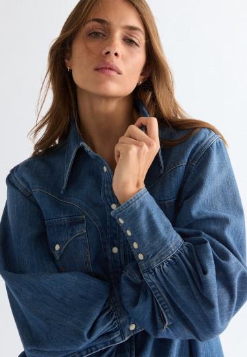 Джинсовая блузка