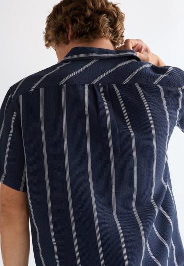 Рубашка с коротким рукавом