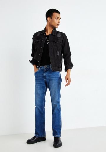 Клешеные джинсы