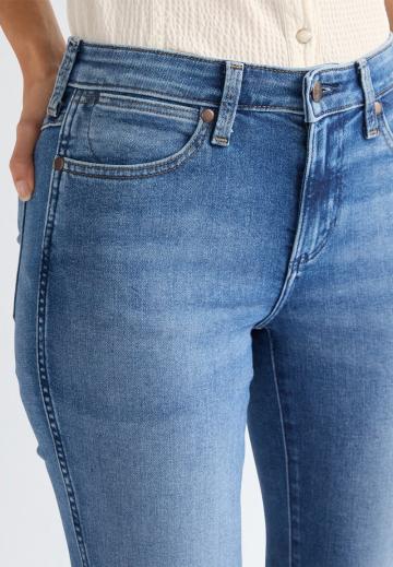 Клешеные брюки