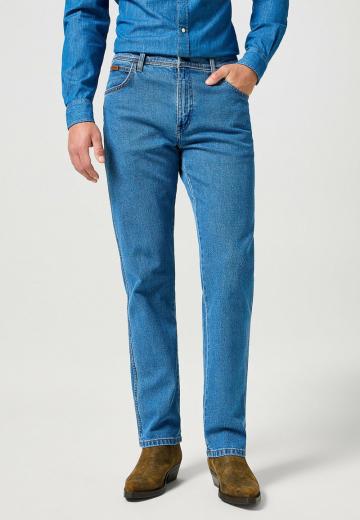 Узкие джинсы