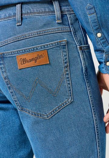 Узкие джинсы