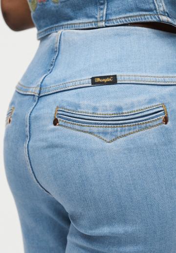 Клешеные джинсы