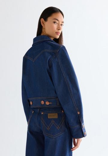 Джинсовая куртка