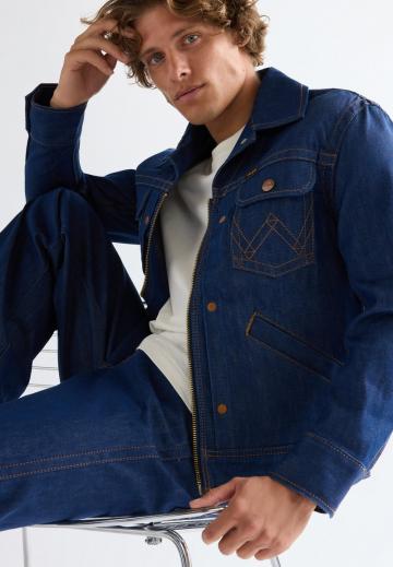 Джинсовая куртка