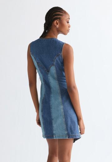 Джинсовый комбинезон