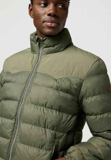 Зимняя куртка