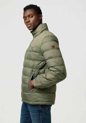 Зимняя куртка