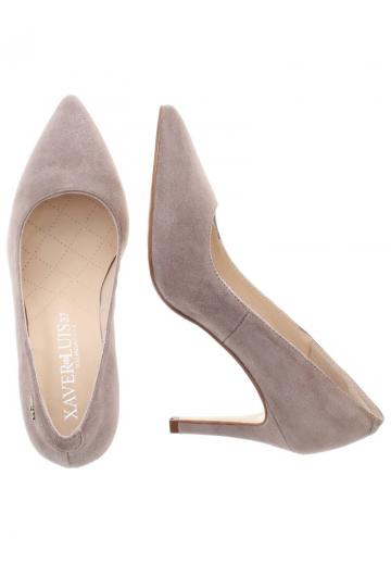 Туфли на высоком каблуке