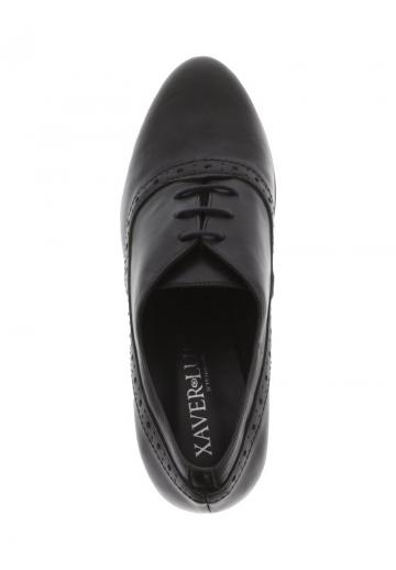 Туфли на шнуровке