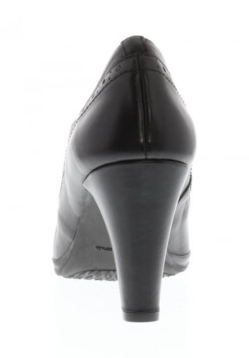 Туфли на шнуровке