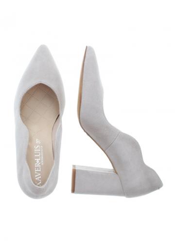 Туфли на высоком каблуке