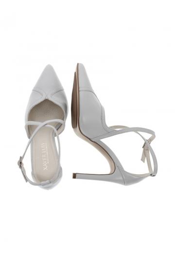 Туфли на высоком каблуке