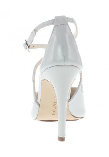 Туфли на высоком каблуке