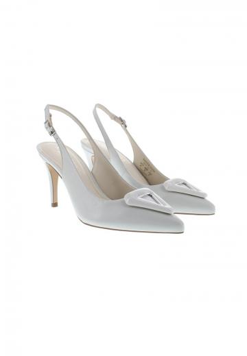 Туфли на высоком каблуке