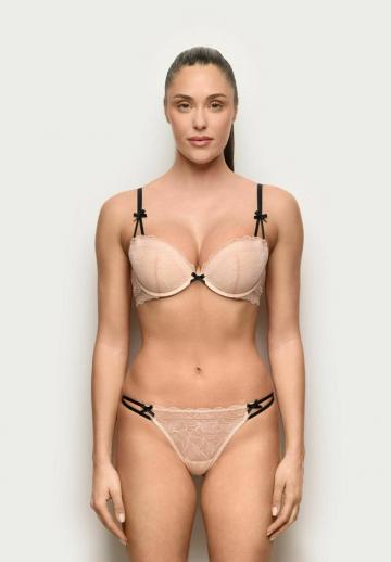 Бюстгальтер