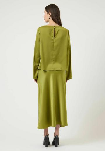 Атласная блузка