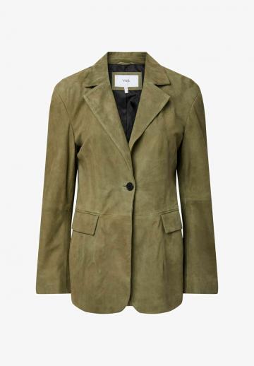 Блейзер с накладными карманами