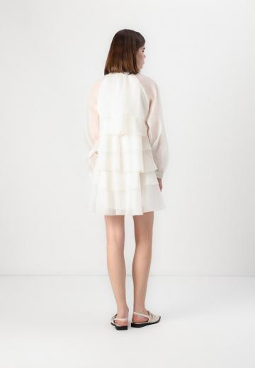 Короткое платье