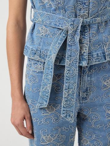 Джинсовый комбинезон