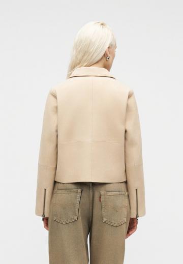 Кожаная куртка