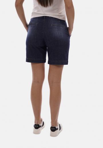 Джинсовые шорты