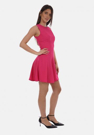 Короткое платье