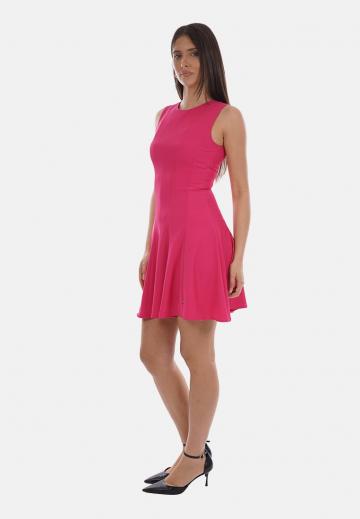 Короткое платье