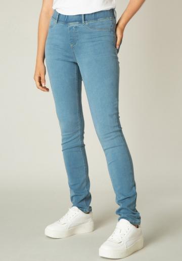 Джинсы