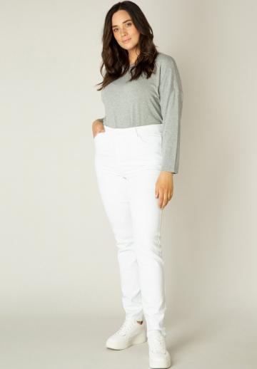 Узкие джинсы