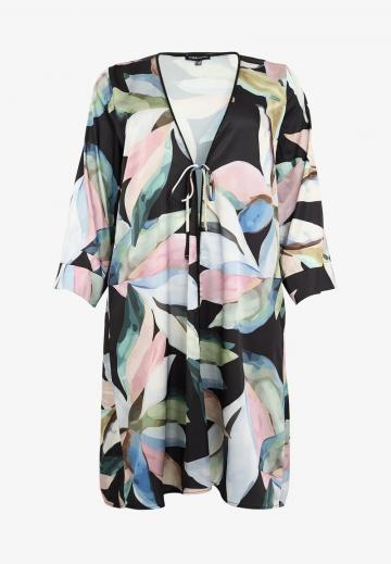 Длинный жилет