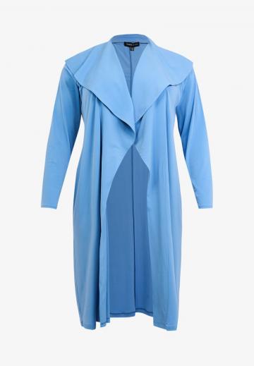 Длинный жилет