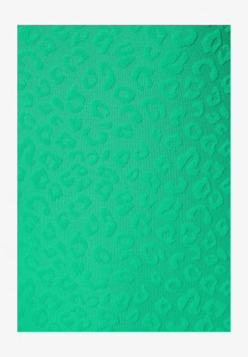 Слитный купальник