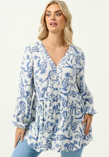 Длинная блузка