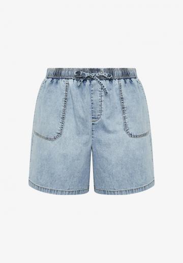 Джинсовые шорты