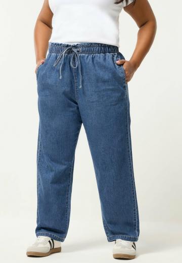 Прямые джинсы