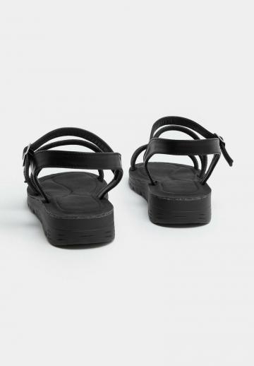 Босоножки на танкетке