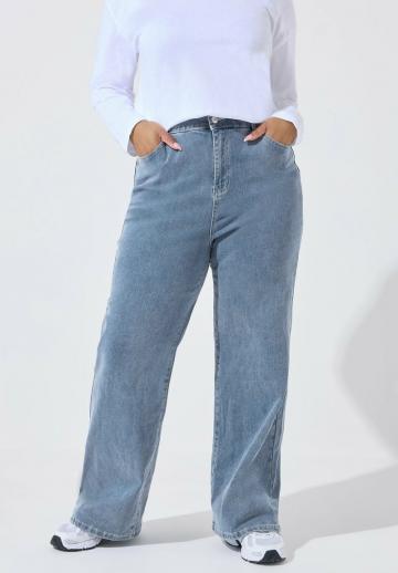 Прямые джинсы