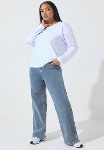 Прямые джинсы