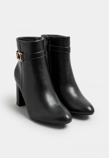 Широкие сапоги