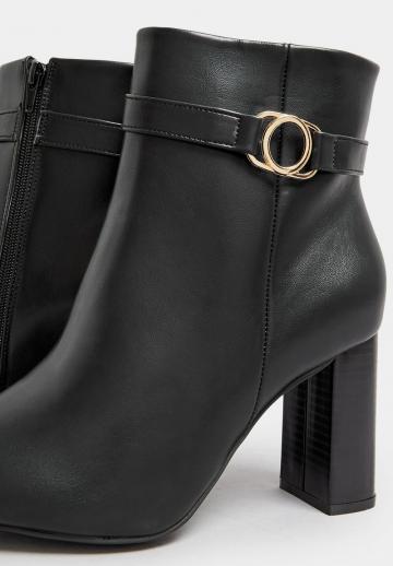 Широкие сапоги