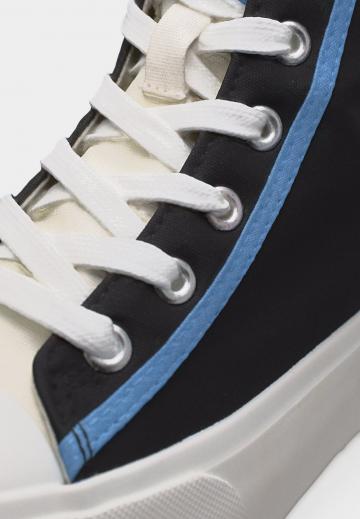 Высокие кеды