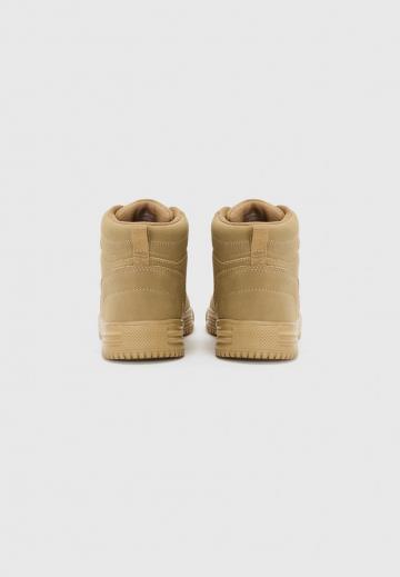 Высокие кеды